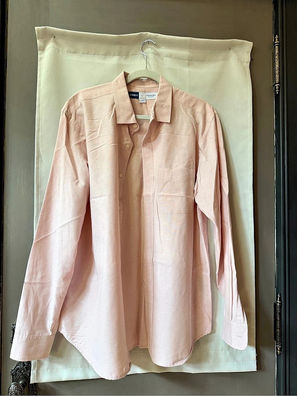 Old Navy Everyday Shirt Regular Fit Button Down Pink